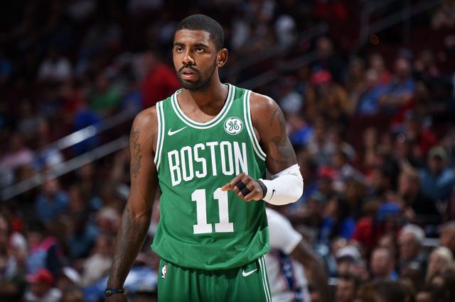 图片报：巴黎、红军等队有意施洛特贝克，多特想和他涨薪续约