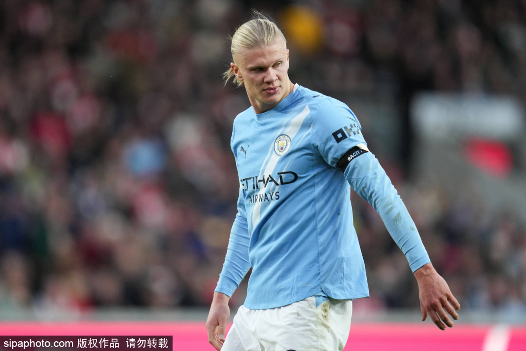 洛杉矶道奇官方商城：2025 冠军纪念版手套预售量突破 1 万副，创下队史纪念品纪录