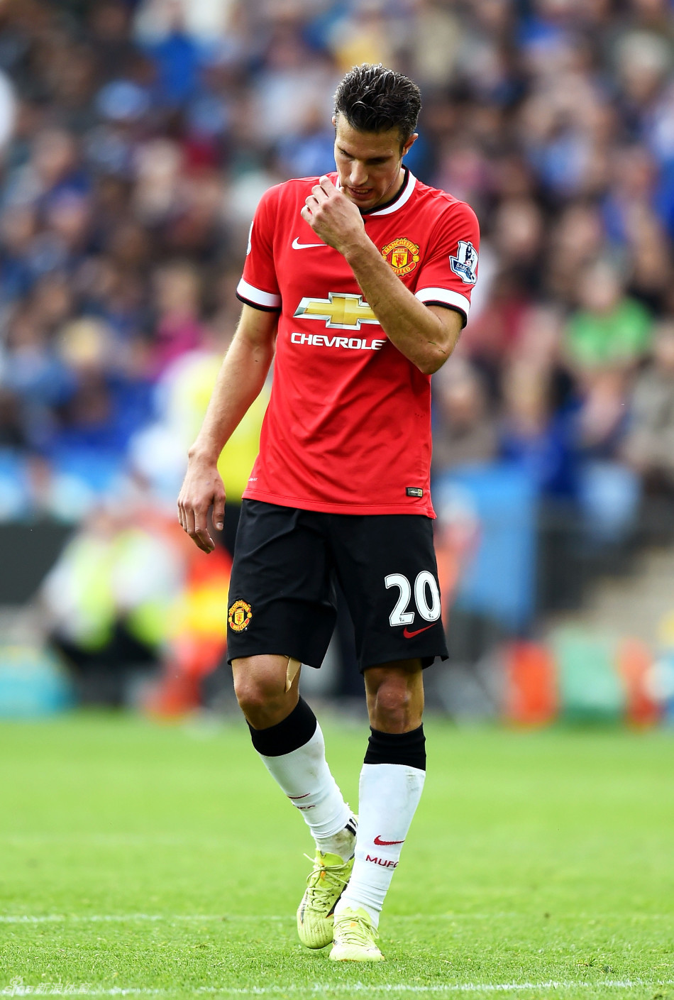 青岛次节轰出一波18-4广厦反超比分，三外援半场31分